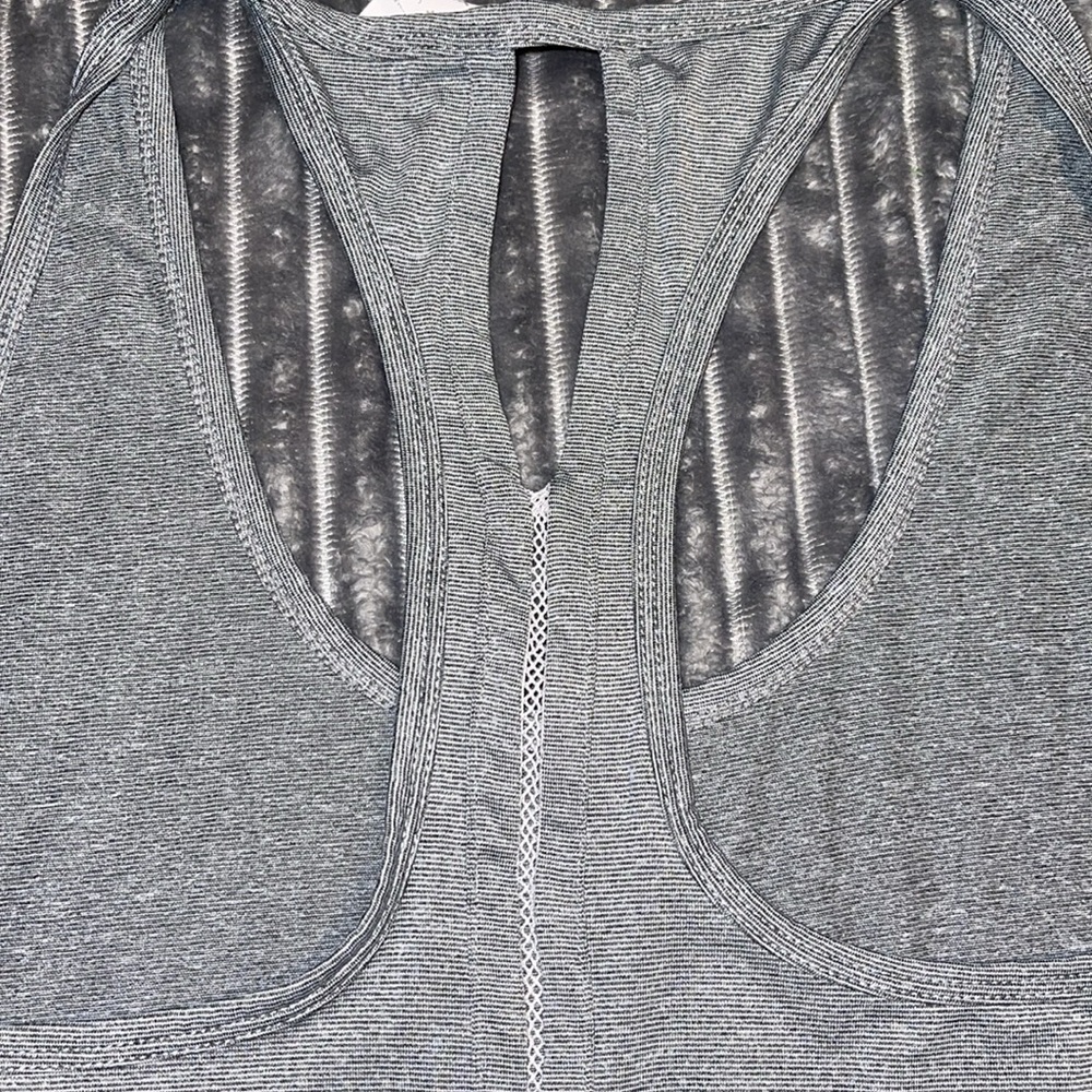 3/$15. Bundle sale Marika grey razorback athletic tank top size large - Picture 6 of 12